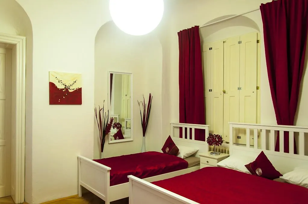 Cherry Charm Apartments Prague