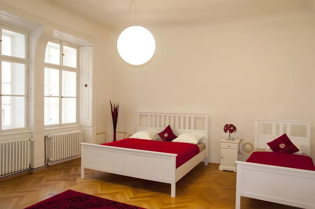 Cherry Charm Apartments Prague