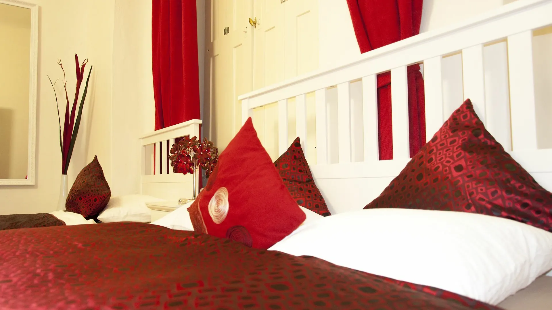 Cherry Charm Apartments Prague