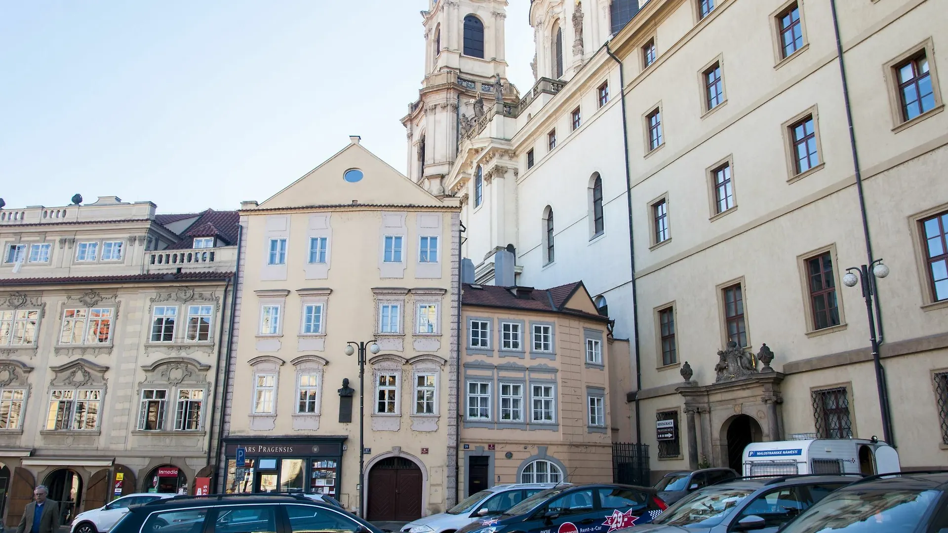 Cherry Charm Apartments Prague