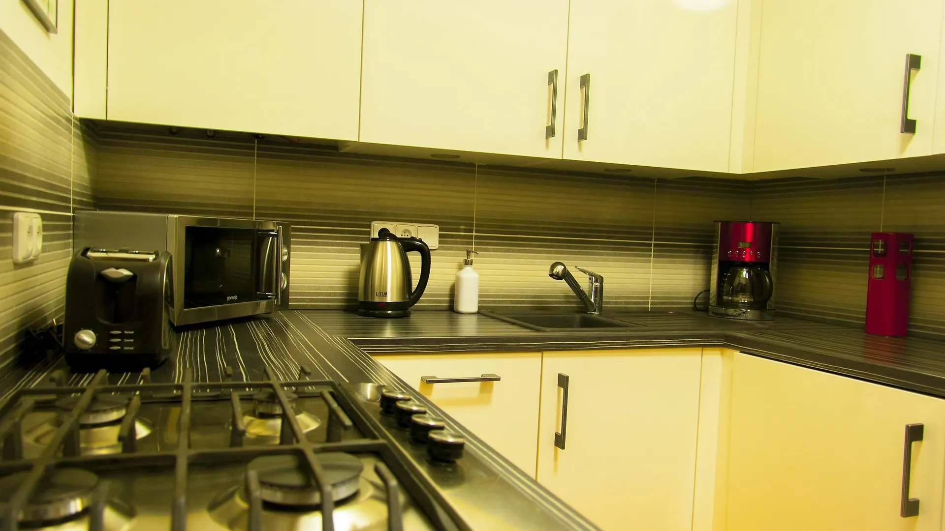 Cherry Charm Apartments Prague
